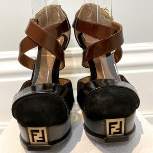 Fendi Platform Pumps Mint Condition!